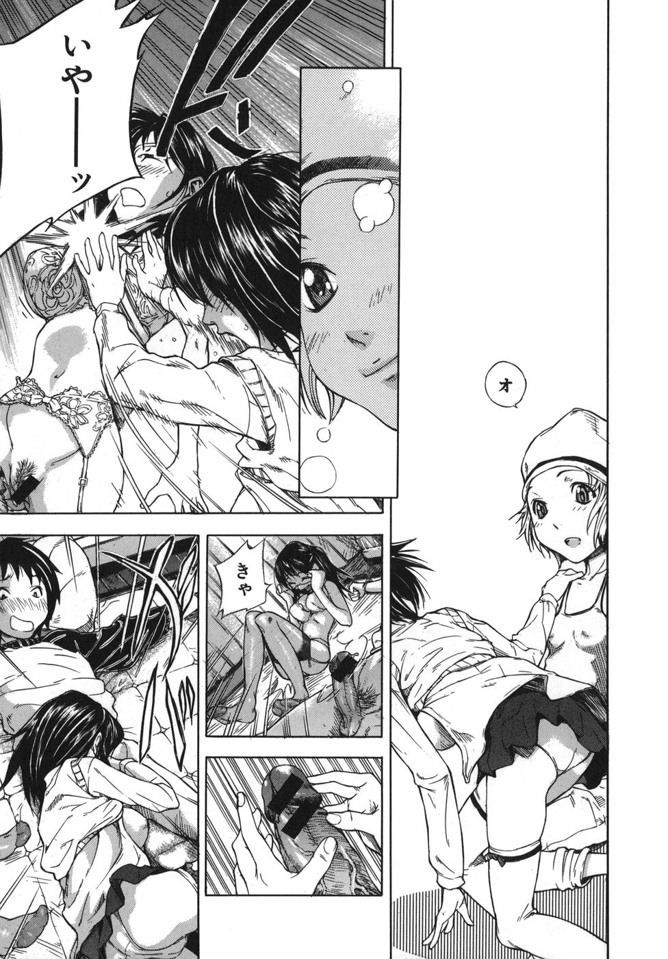 【エロ漫画】お泊りでエッチな展開を期待して行ったら彼女と仲良しな女子2人が乱入…酒を飲まされ潰れてたらトリプルフェラされてなんと4Pハーレムセックス【笹川ハヤシ：君だけに思う】